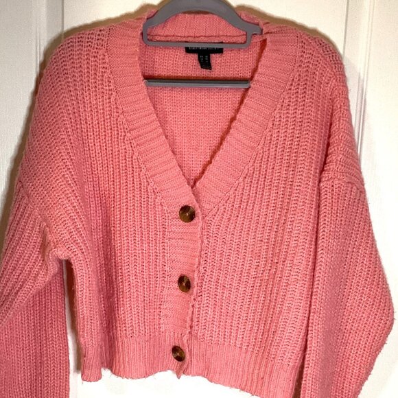 Streetwear Society Women's Pink Cropped Knit Cardigan Oversized Chunky Size XS - Picture 1 of 6